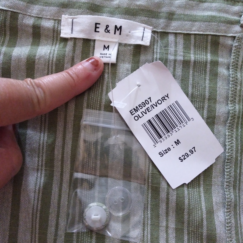 E & M Olive Striped button Down Dress Size M - Picture 9 of 9